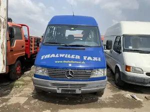 Mercedes-Benz Sprinter 2011 Blue