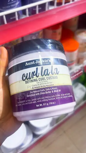 Aunt Jackie Curl La La