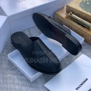 BALENCIAGA Leather Half Shoe