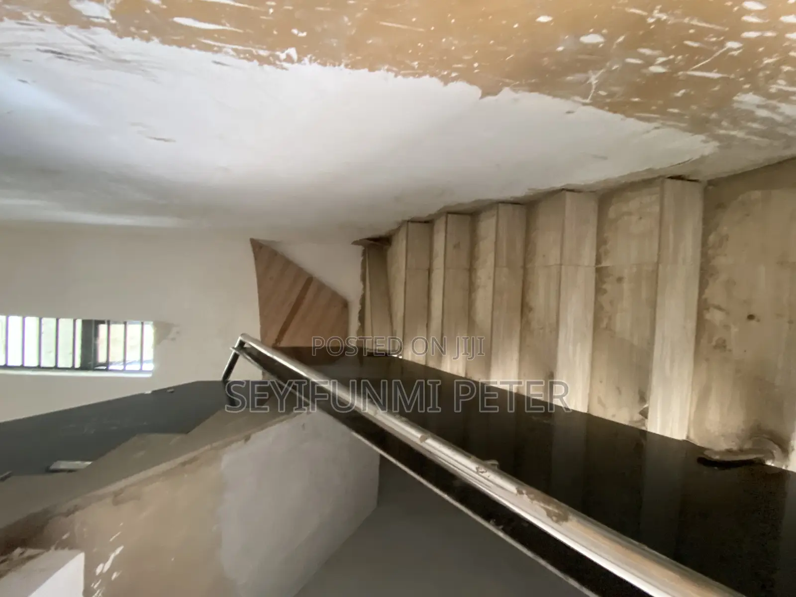 Furnished 2bdrm Townhouse/Terrace in Omole Phase 2 for sale