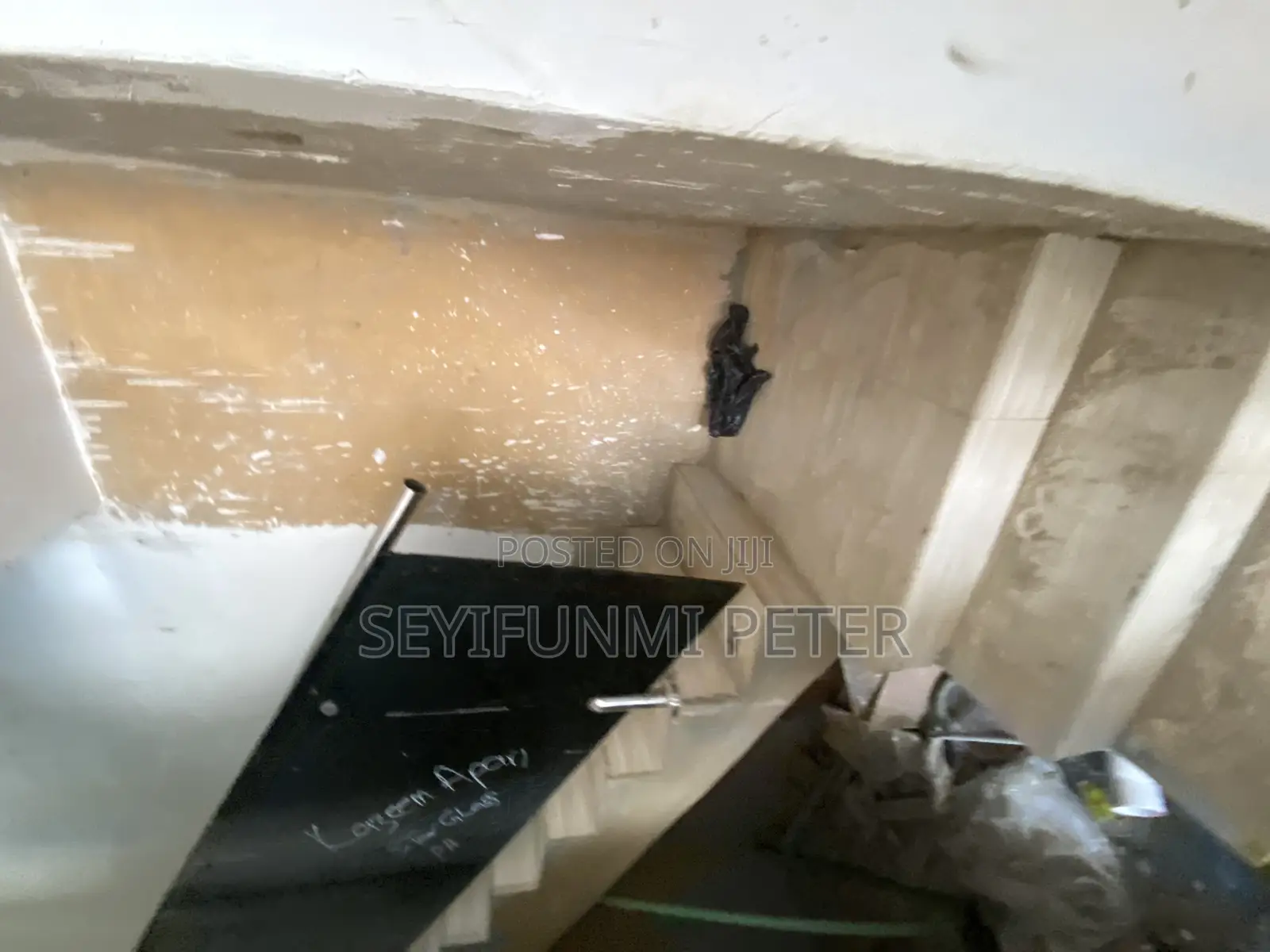 Furnished 2bdrm Townhouse/Terrace in Omole Phase 2 for sale
