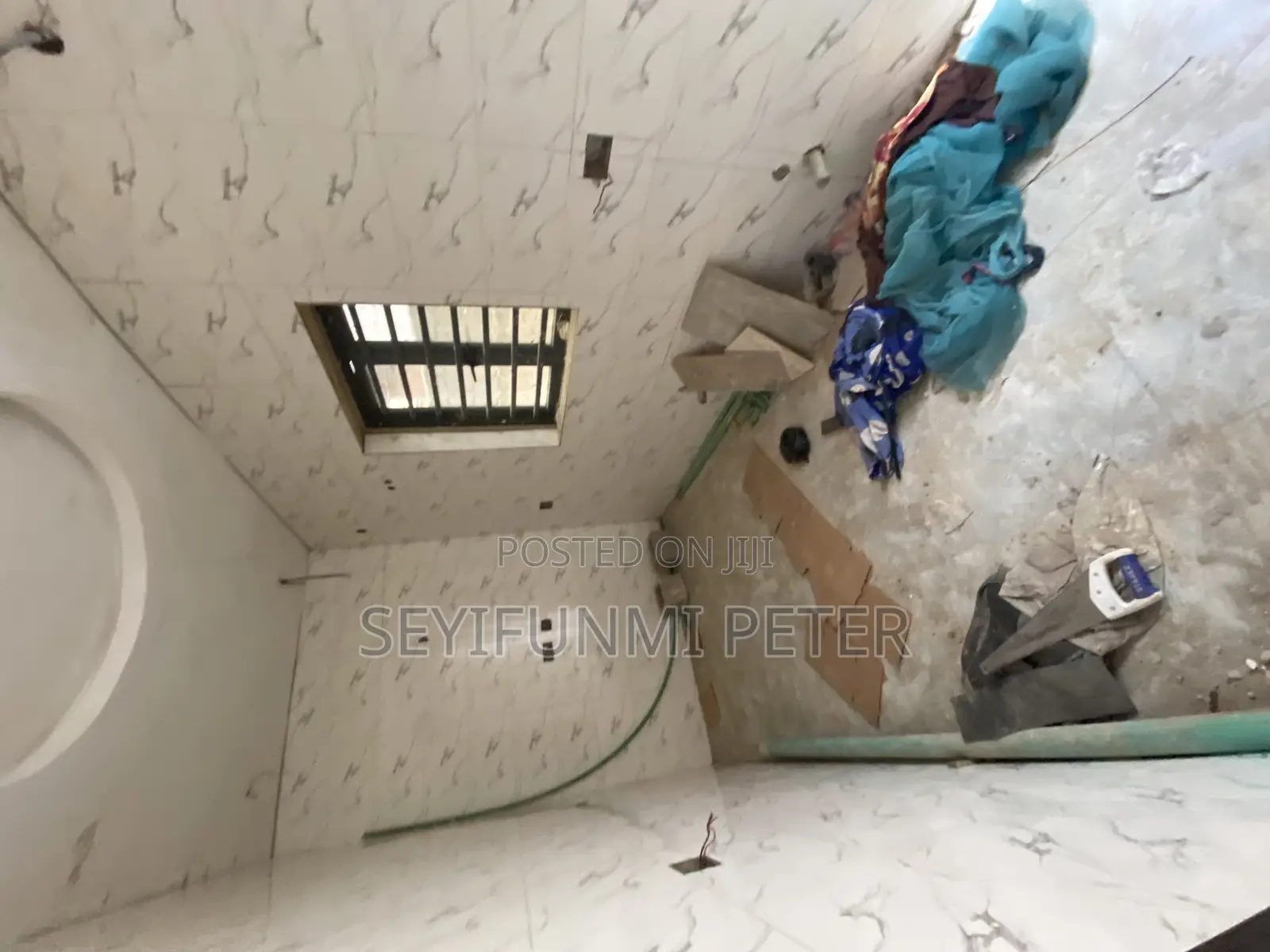 Furnished 2bdrm Townhouse/Terrace in Omole Phase 2 for sale