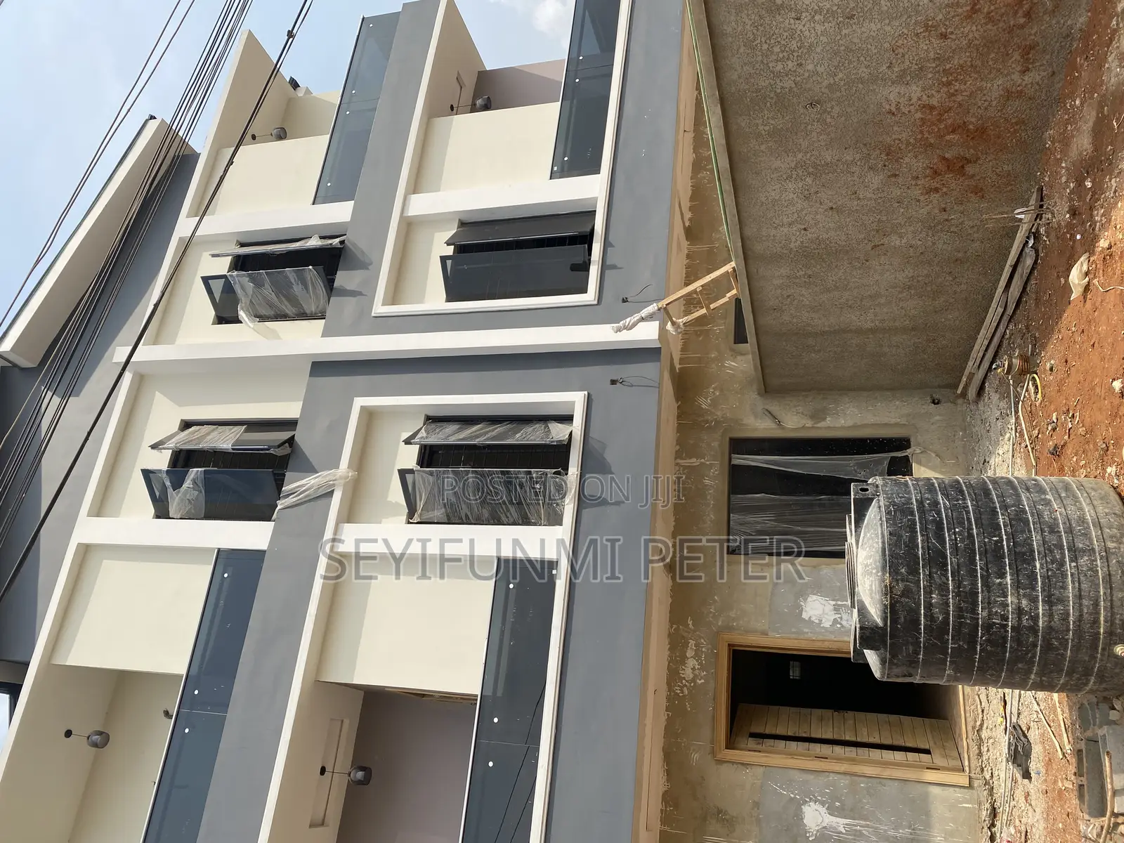 Furnished 4bdrm Duplex in Harmony Zone Estate for sale