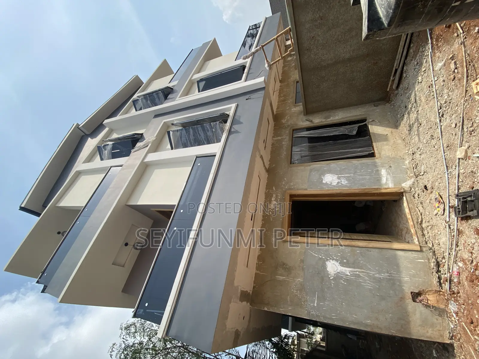 Furnished 4bdrm Duplex in Harmony Zone Estate for sale