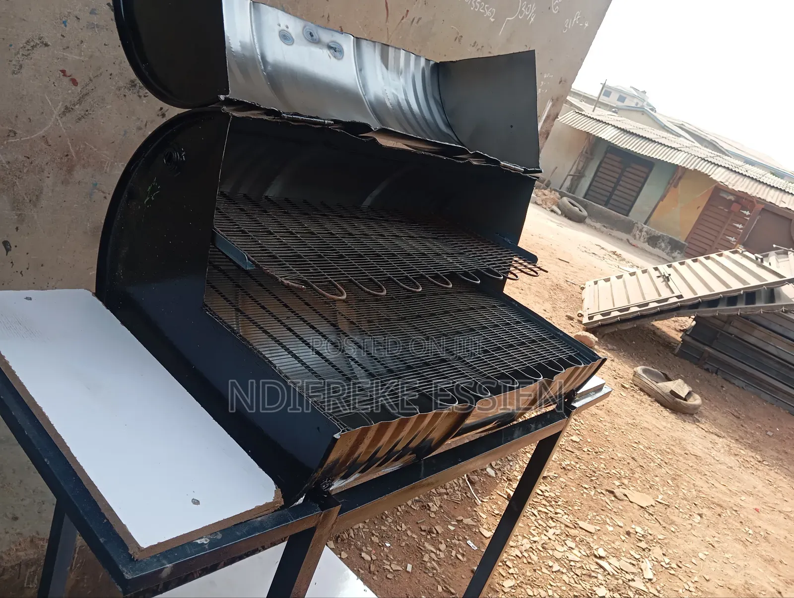 Quality BBQ Stand
