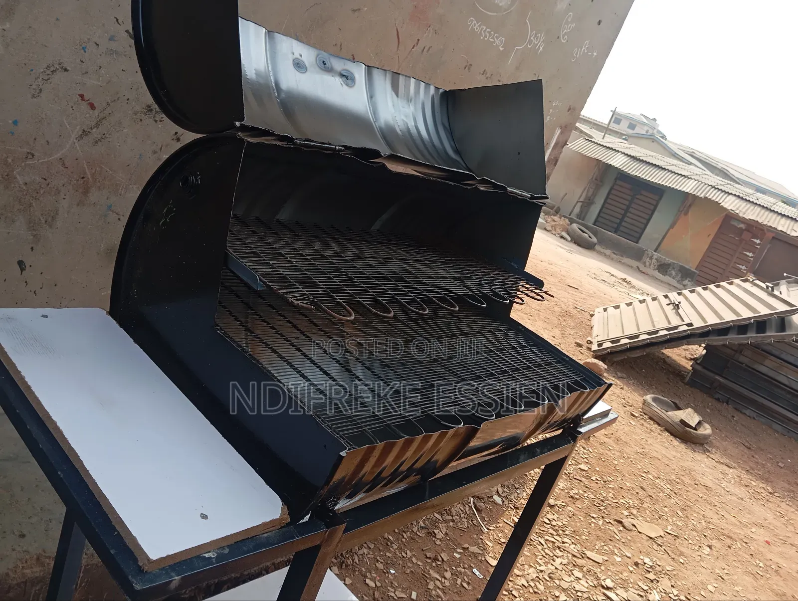 Quality BBQ Stand