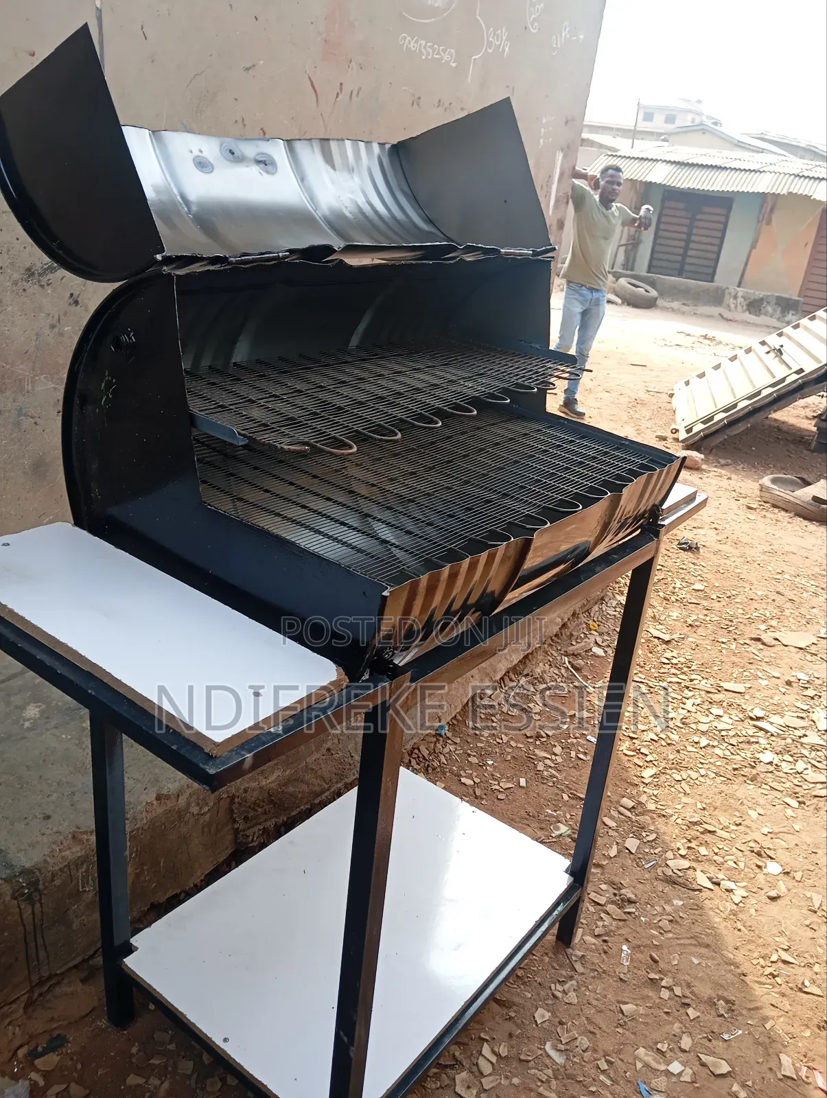 Quality BBQ Stand