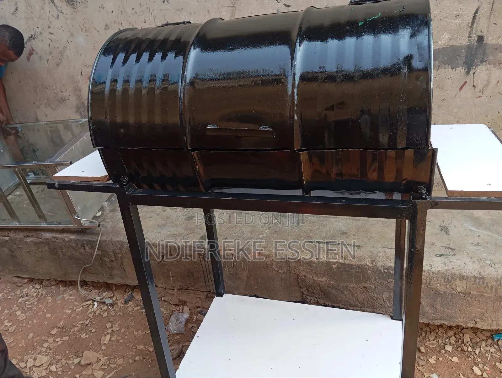 Quality BBQ Stand