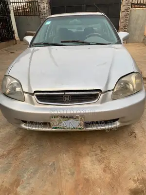 Photo - Honda Civic 2002 Silver