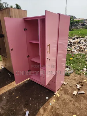 Standard Family Size 6by4ft Wooden Wardrobe.
