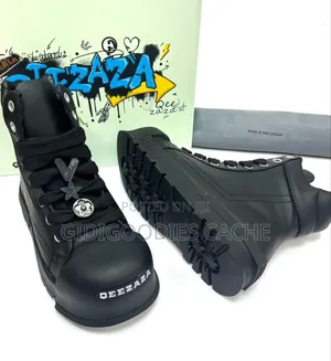 Balenciaga Qeezaza Boots