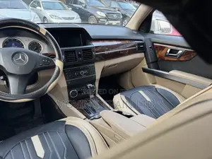 Mercedes-Benz GLK-Class 350 4MATIC 2012 White