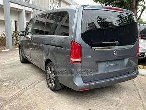Mercedes-Benz V-Class 2014 Grey