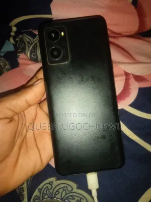 Photo - Oppo A96 256 GB Black