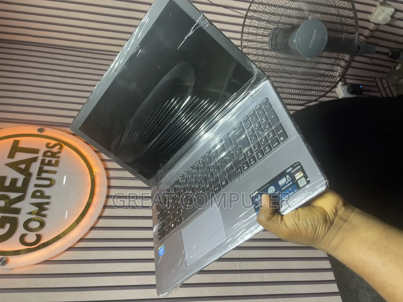 New Laptop Asus 4GB Intel Celeron HDD 320GB
