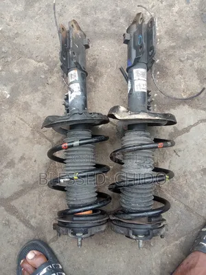 Hyundai Elantra 2016-2018 Front Shock Absorber