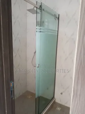 4bdrm Duplex in Estate, Oregun for rent