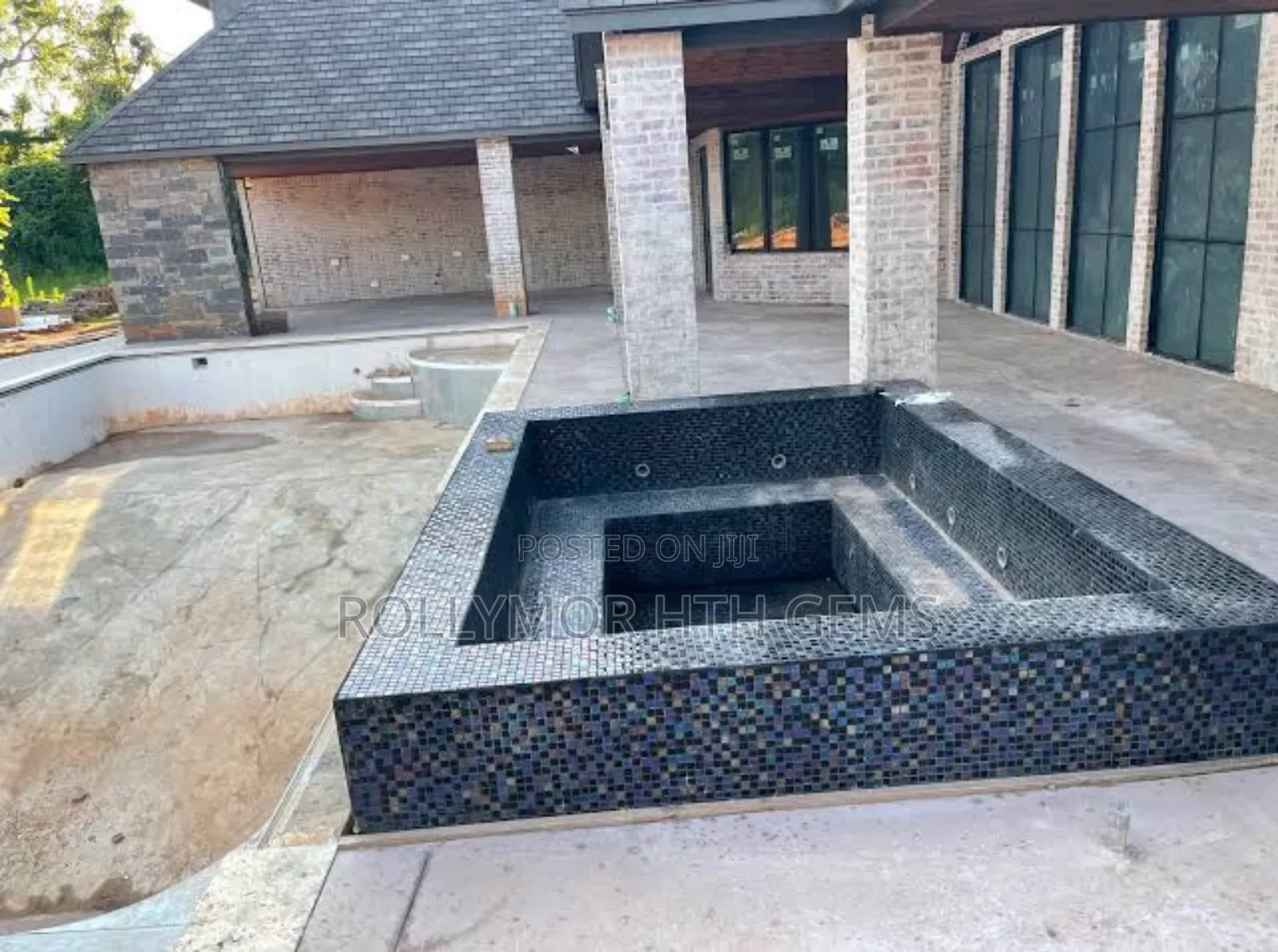 Jacuzzi Hot Tub and Hydrotherapy Spa Engineer and Consultant