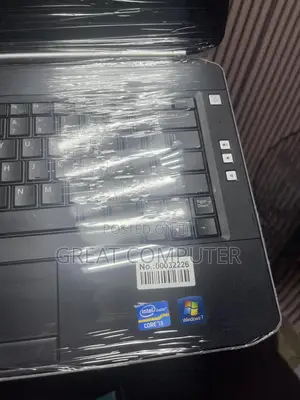New Laptop Dell 4GB Intel Core i3 HDD 320GB