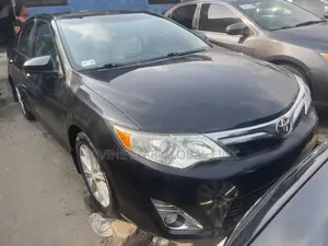 Photo - Toyota Camry 2013 Black