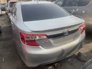 Toyota Camry 2012 Silver