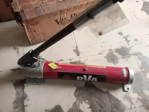 BVA Hydraulic Hand Pump