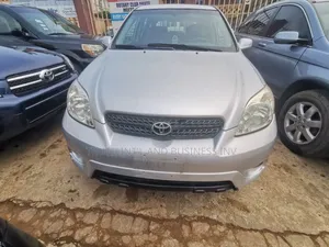 Photo - Toyota Matrix 2005 Silver