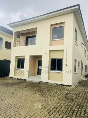 5bdrm Duplex in Lekki Phase 1 for sale