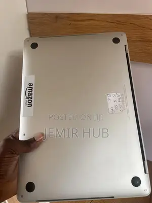 Laptop Apple MacBook Pro 2017 16GB Intel Core i5 SSD 512GB