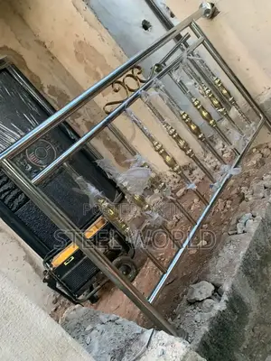 Elementary Handrail Design