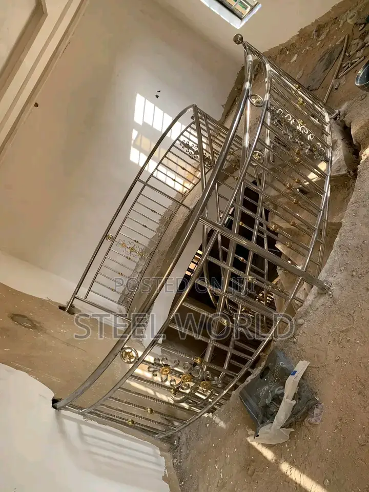 Curved Balusters Handrail