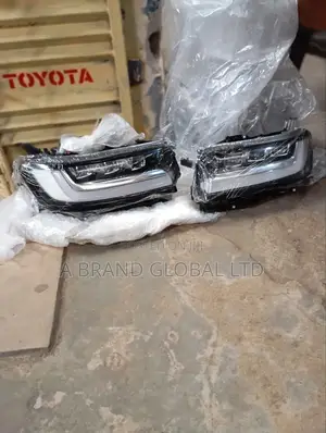 2010-2023 Toyota Landcruiser Headlamp