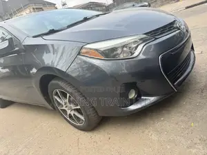 Toyota Corolla 2016 Gray