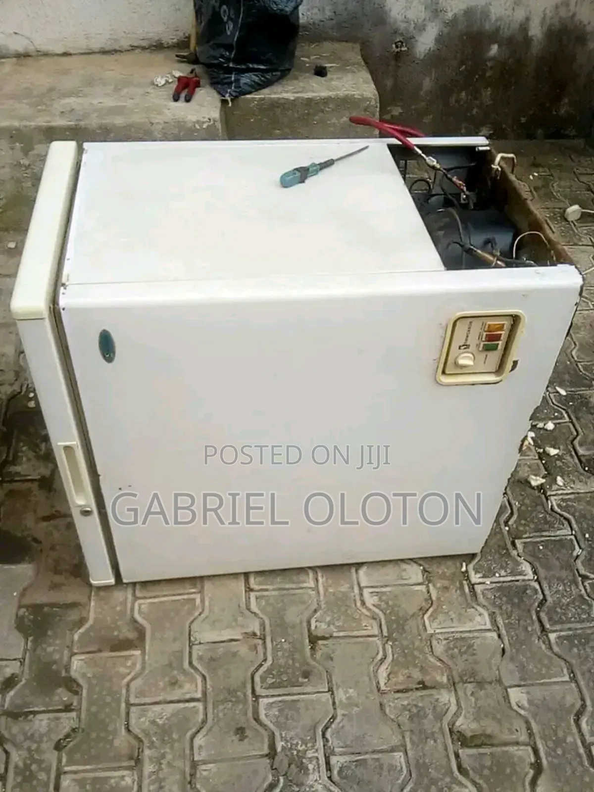 Refrigerator Repair
