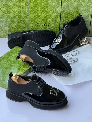 Confirm Designer Gucci Shoe