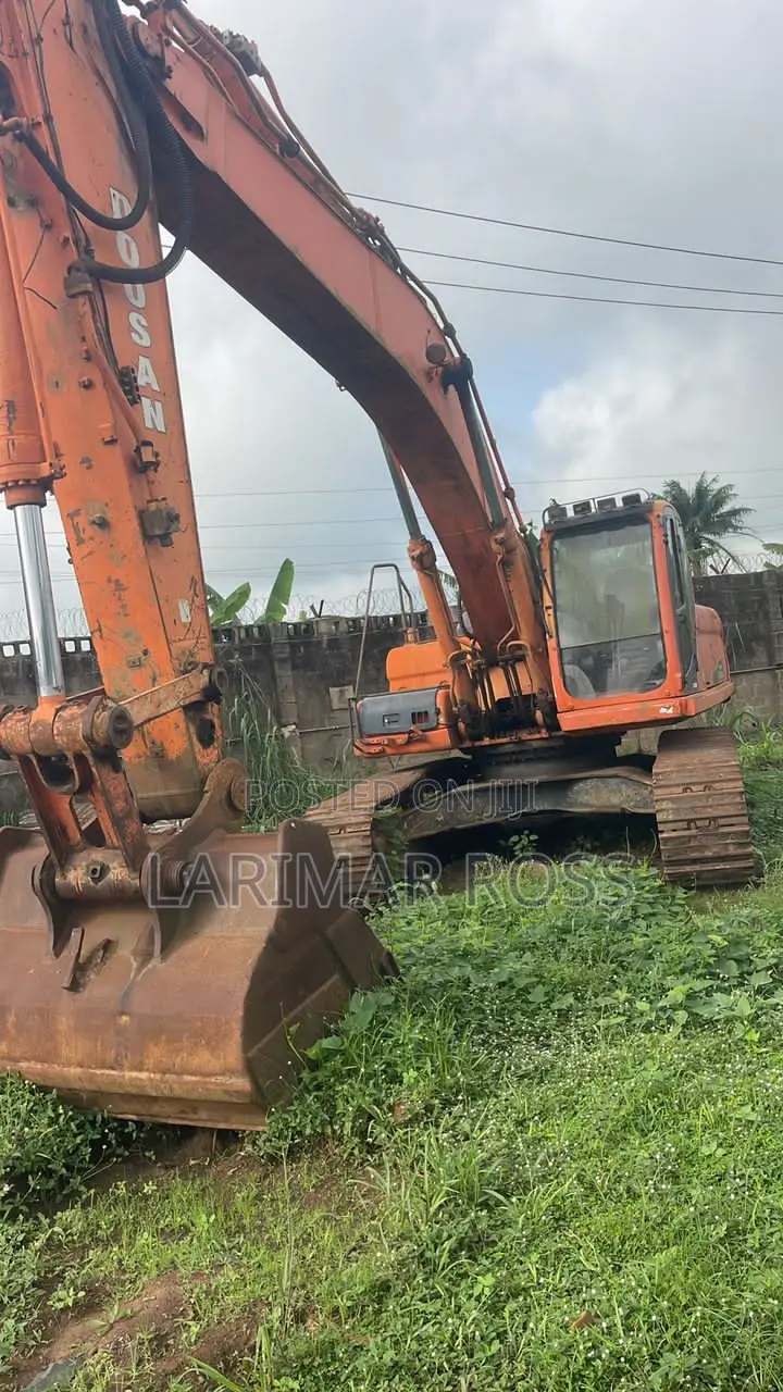 Heavy Duty Machines for Hire