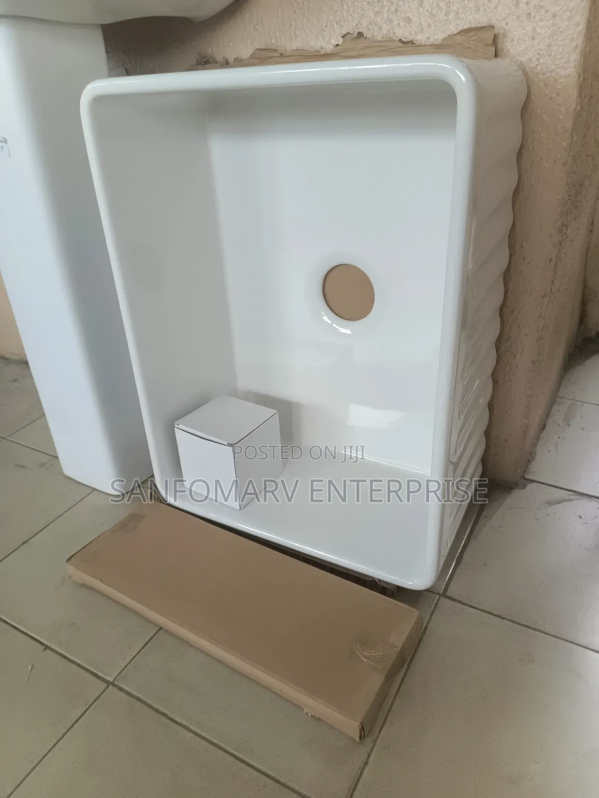 Belfast Sink,Waste And Bracket