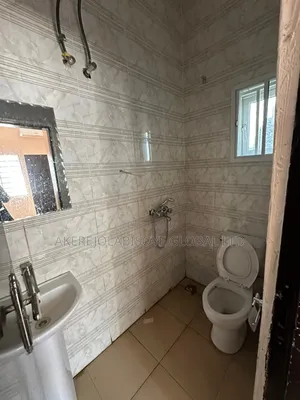Photo - 3bdrm Block of Flats in Close To Nile for rent