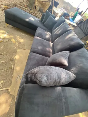 Unique L Shape Sofa With Fibre Pillows