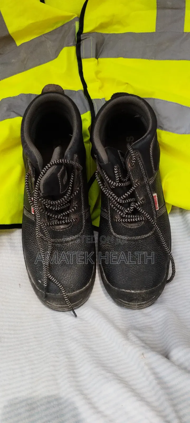 Safety Shoes At Amatek