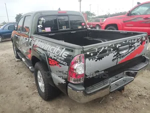 Toyota Tacoma 2014 Gray