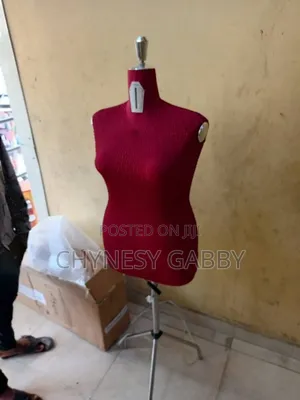 Adjustable Female Mannequins