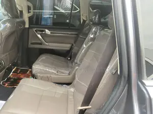 Lexus GX 460 2021 Gray