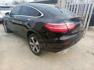 Mercedes-Benz GLC-Class 2018 Black