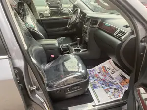 Lexus LX 570 AWD 2015 Gray