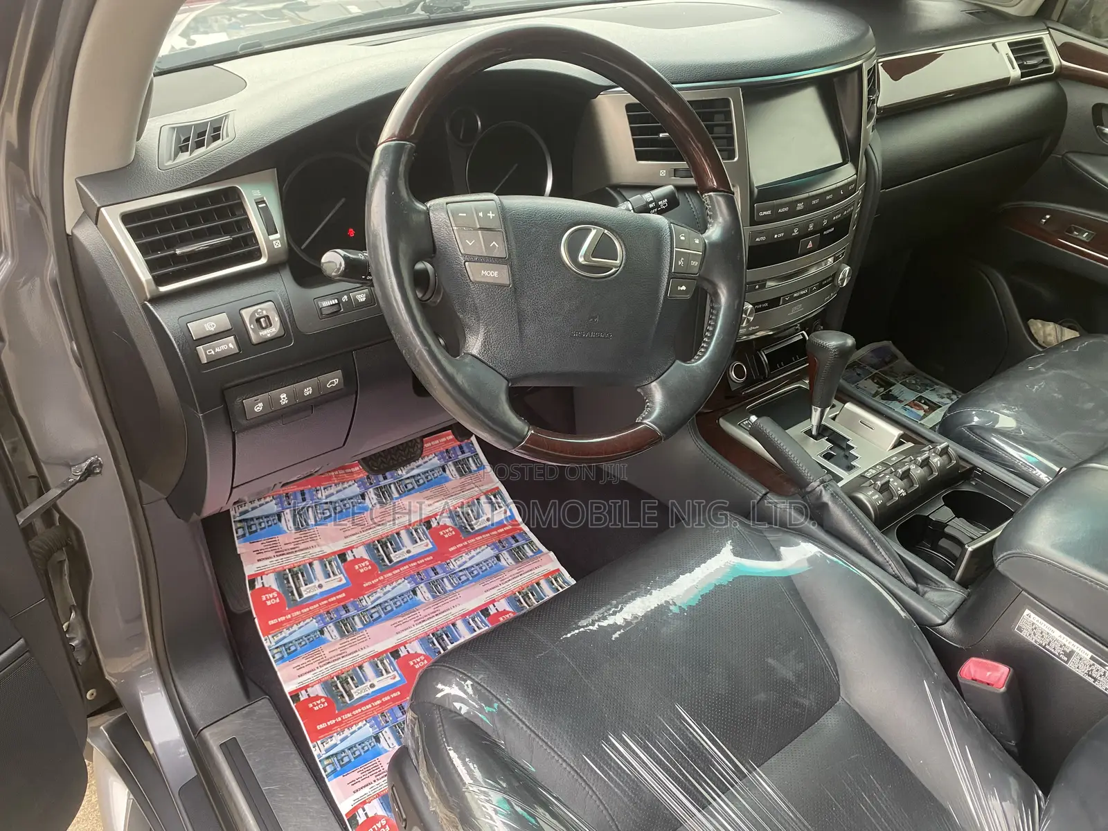 Lexus LX 570 AWD 2015 Gray