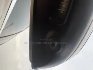 Mercedes-Benz GLA 250 2019 Gold