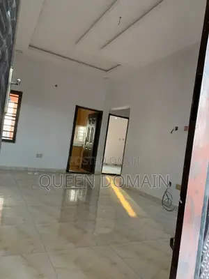 2bdrm Block of Flats in Miracle Zone, Sangotedo for rent