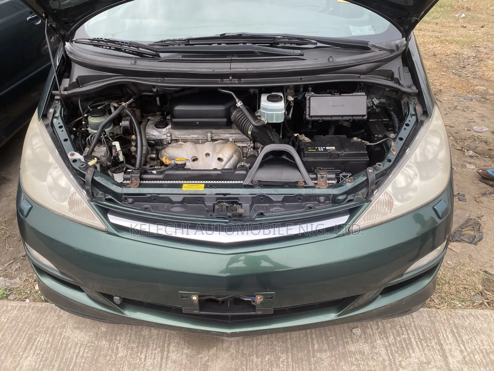 Toyota Previa Automatic 2002 Green