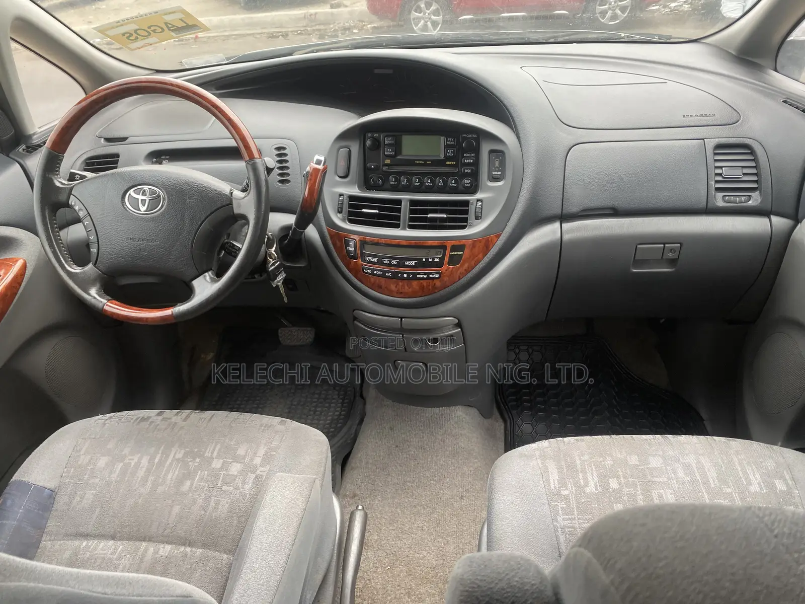 Toyota Previa Automatic 2002 Green